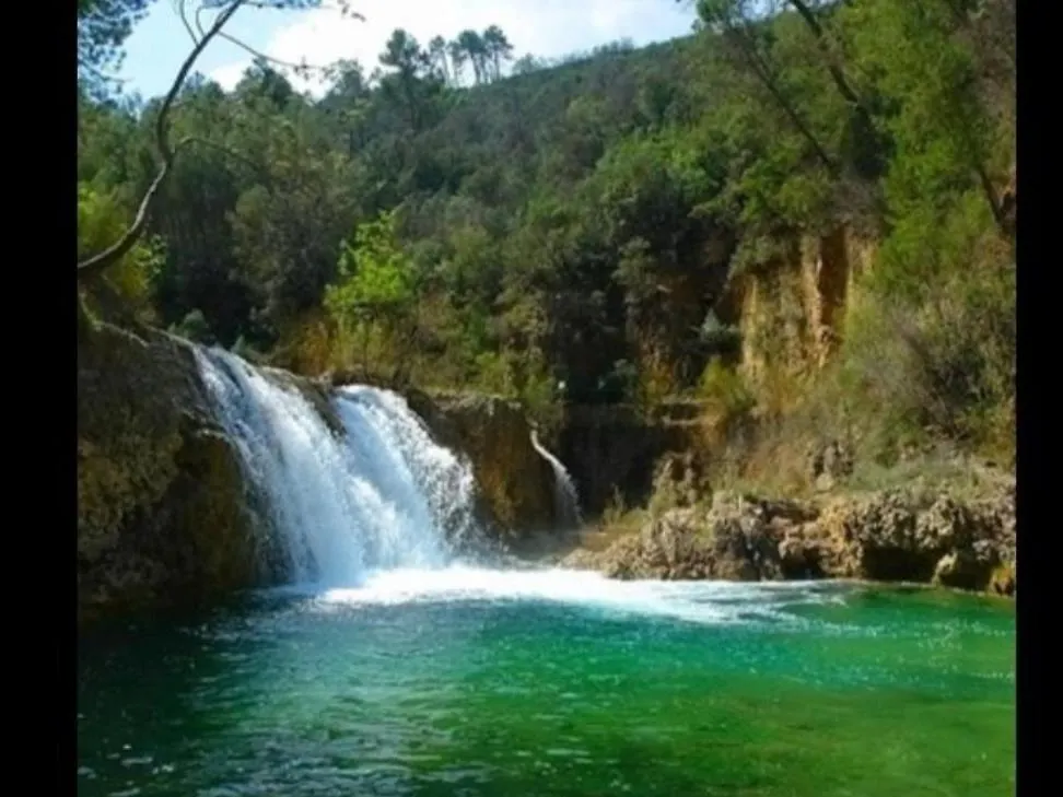 Albergue Ruta Rio Borosa Coto Rios 0*,